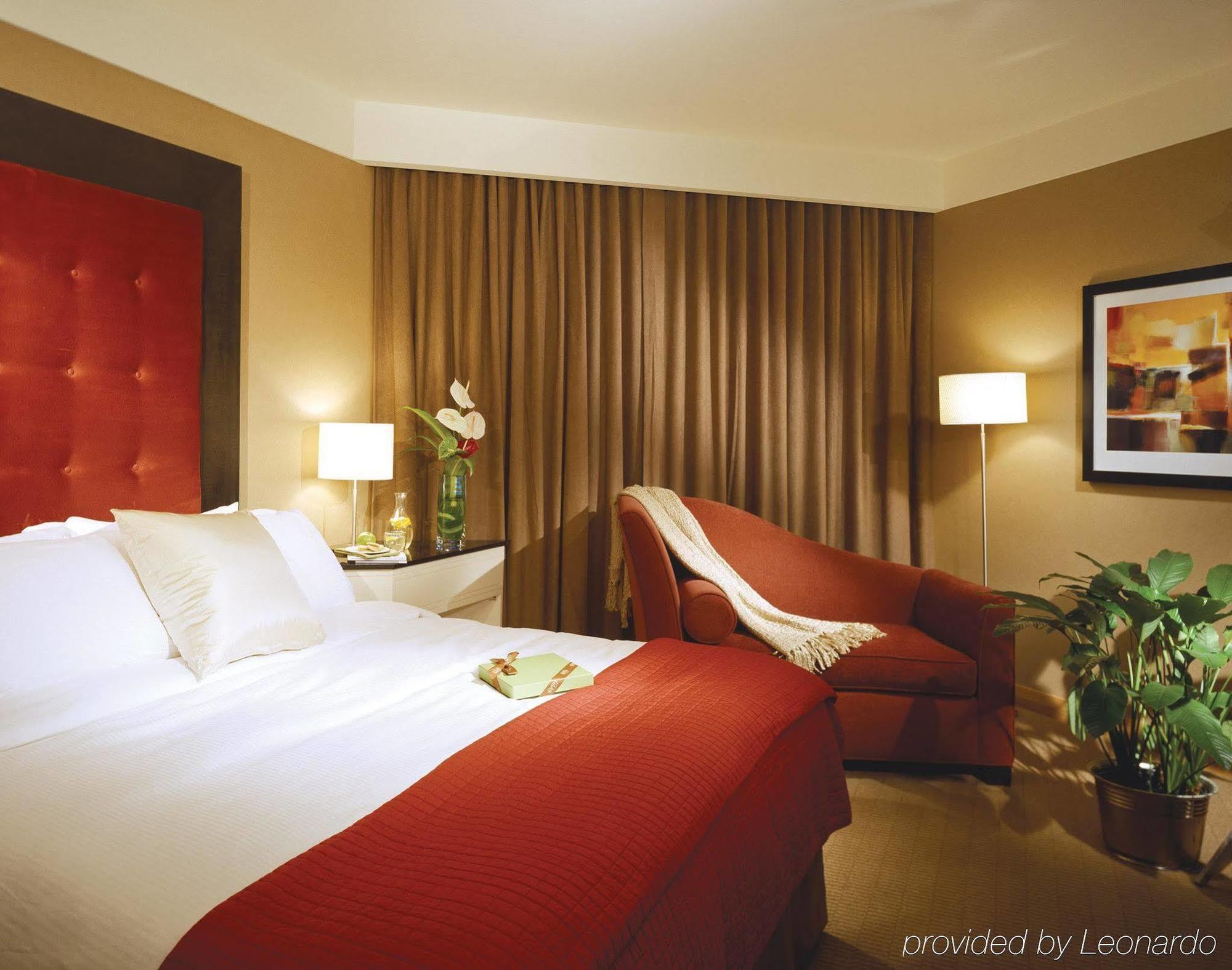 Metropolitan Hotel Ванкувер Екстер'єр фото